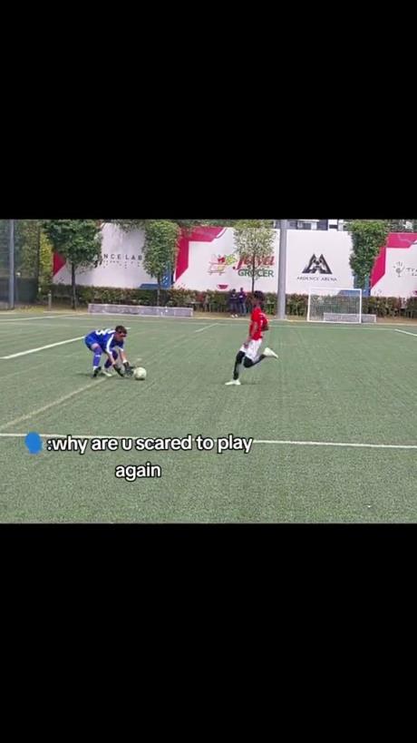 惡劣！這孩子可以終身禁止踢足球了