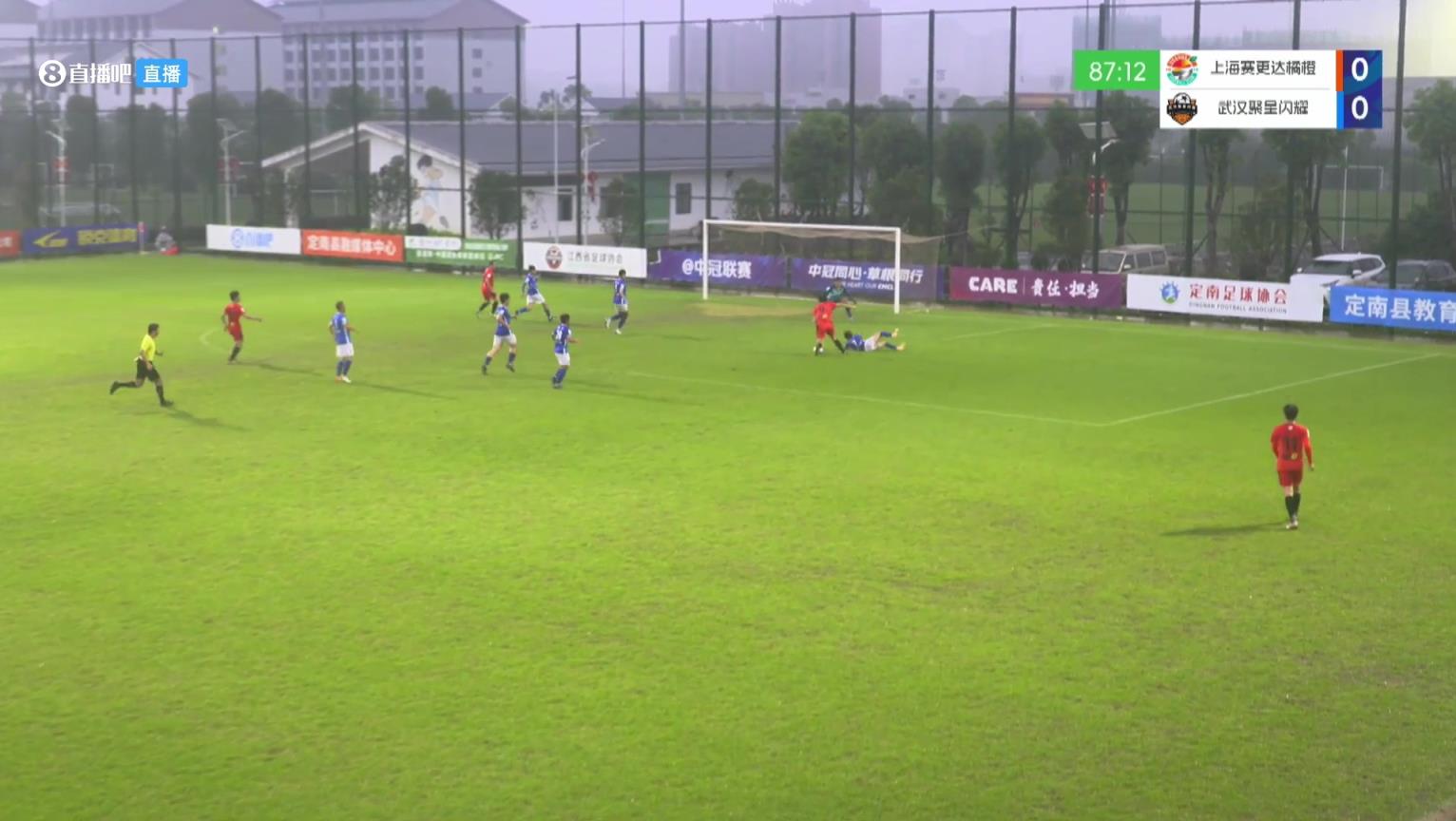 員工瘋狂助攻老板！58歲老板朱駿中冠替補(bǔ)完成絕殺