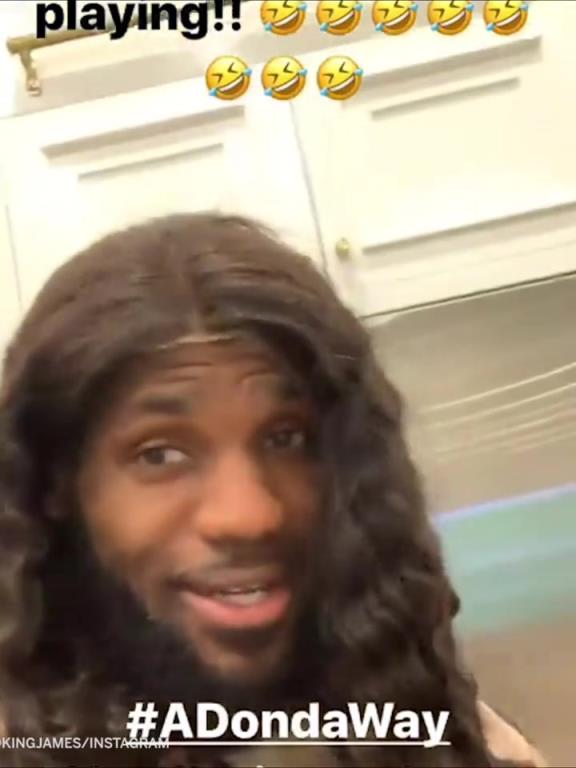 越看越炸裂！女裝老詹震驚眾人